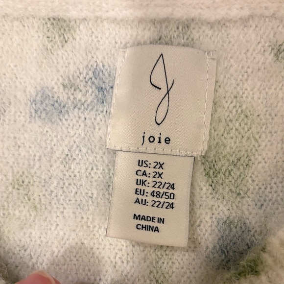 Bundle 2 Joie Floral Sweaters - Picture 8 of 11